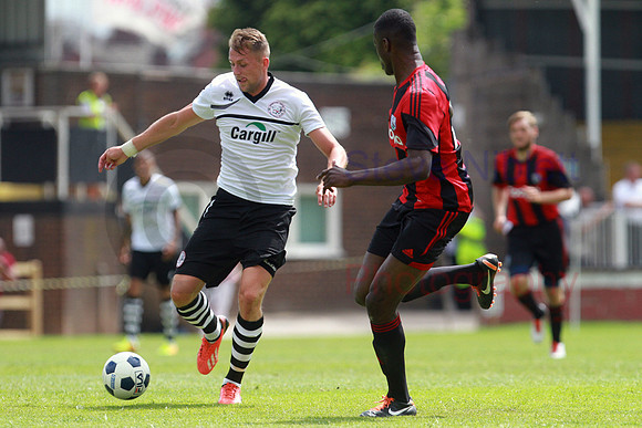 HUFCvWBA025