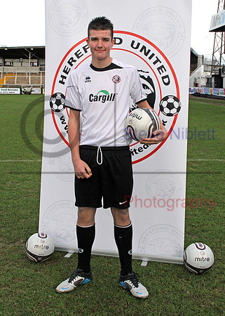 U14015Charlie Jones